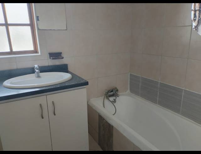 3 BEDROOM DUPLEX FOR SALE IN MALVERN